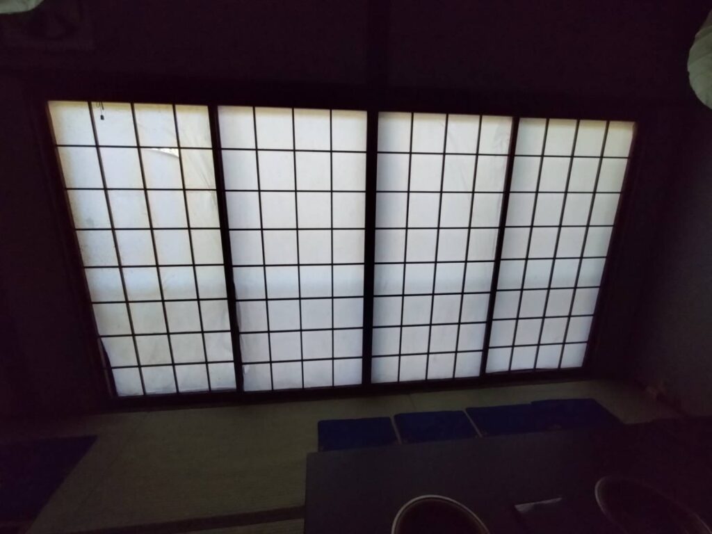 焼肉店 障子張り替え 施工前①