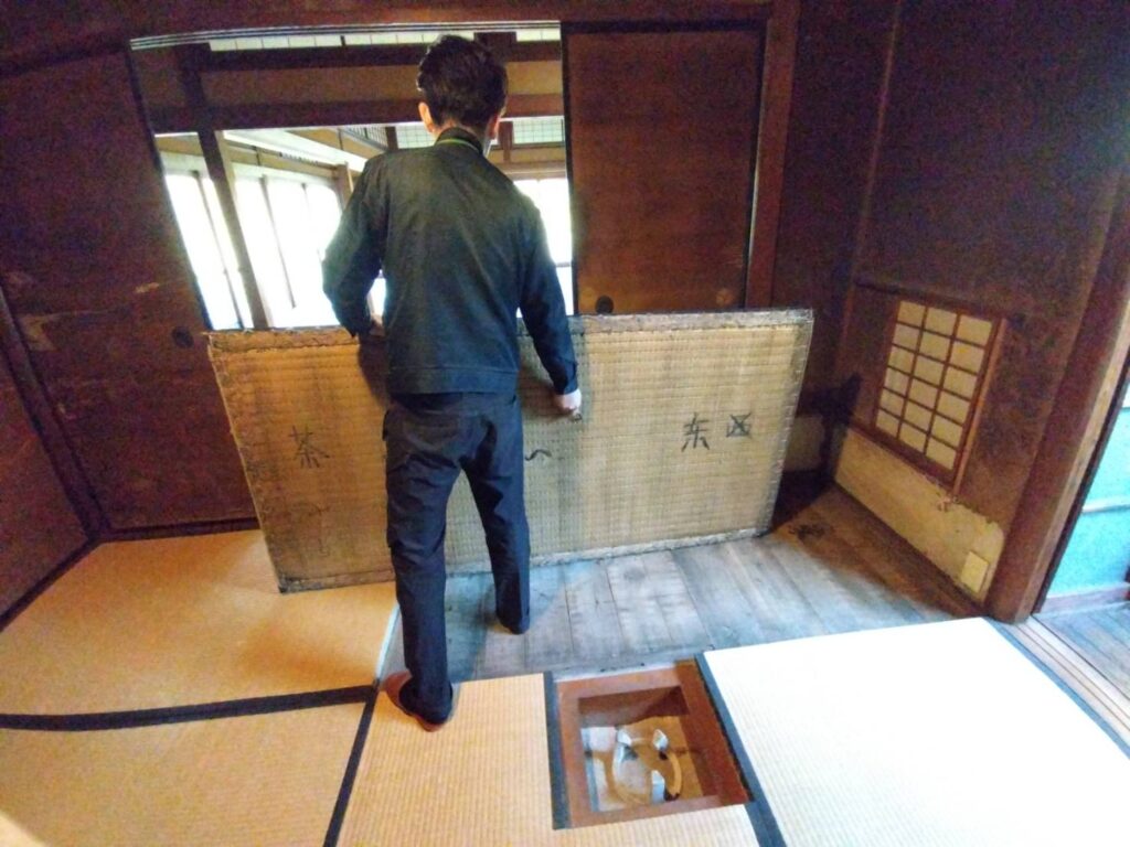 旧伊藤伝右衛門邸 畳 障子 修繕