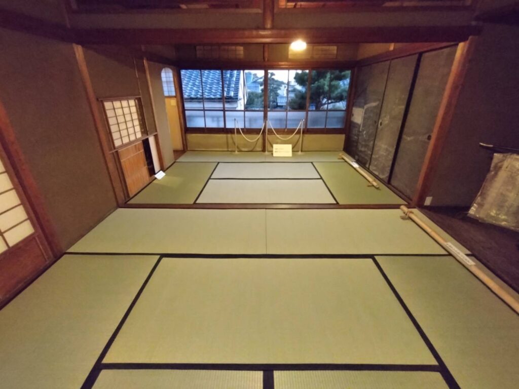 旧伊藤伝右衛門邸 畳 障子 修繕