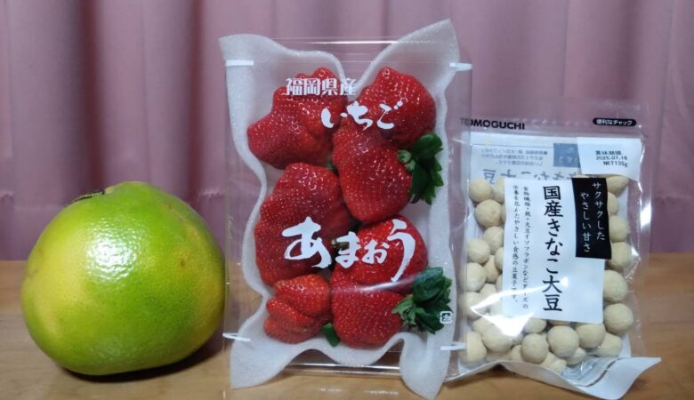 お客様から頂いた御礼の品、福岡県産あまおう・柑橘・きなこ大豆のお菓子