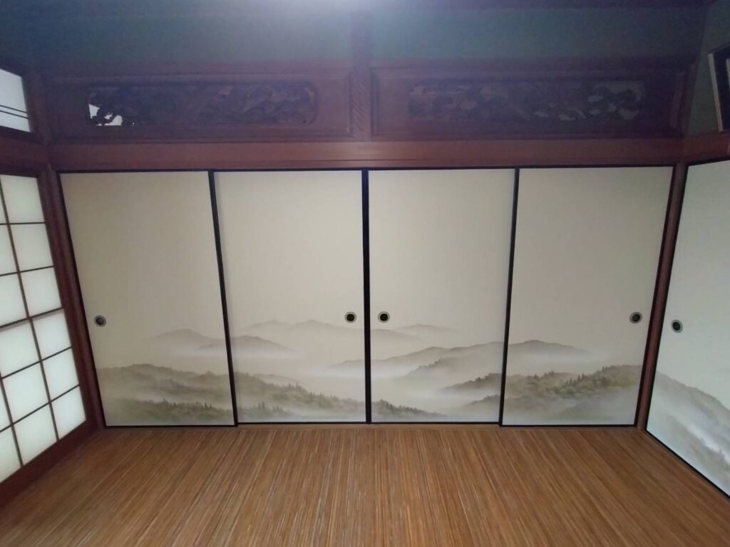 飯塚市南尾 高級襖紙 ふすま張替え